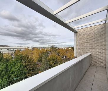 APPARTEMENT T1 REIMS CHAMP DE MARS - Photo 1