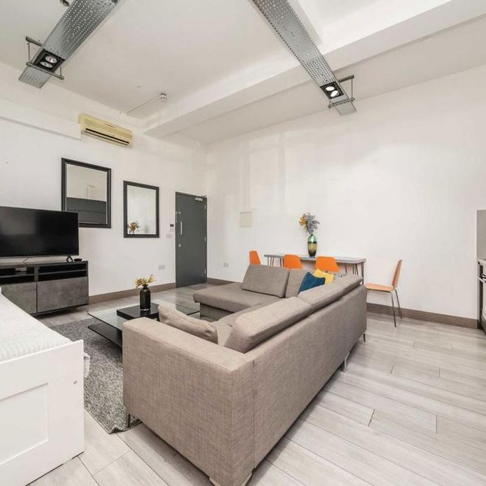 2 bedroom flat to rent - Photo 1