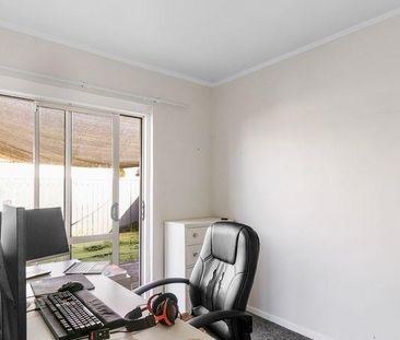 Two bedroom home in Mangere East! - Photo 5