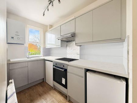 2 bedroom flat to rent - Photo 4