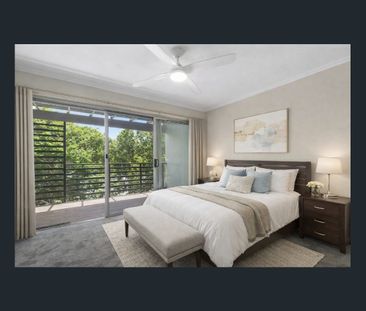 Stylish Townhome in Resort-Style Complex – Short-Term Lease to 10 D... - Photo 3