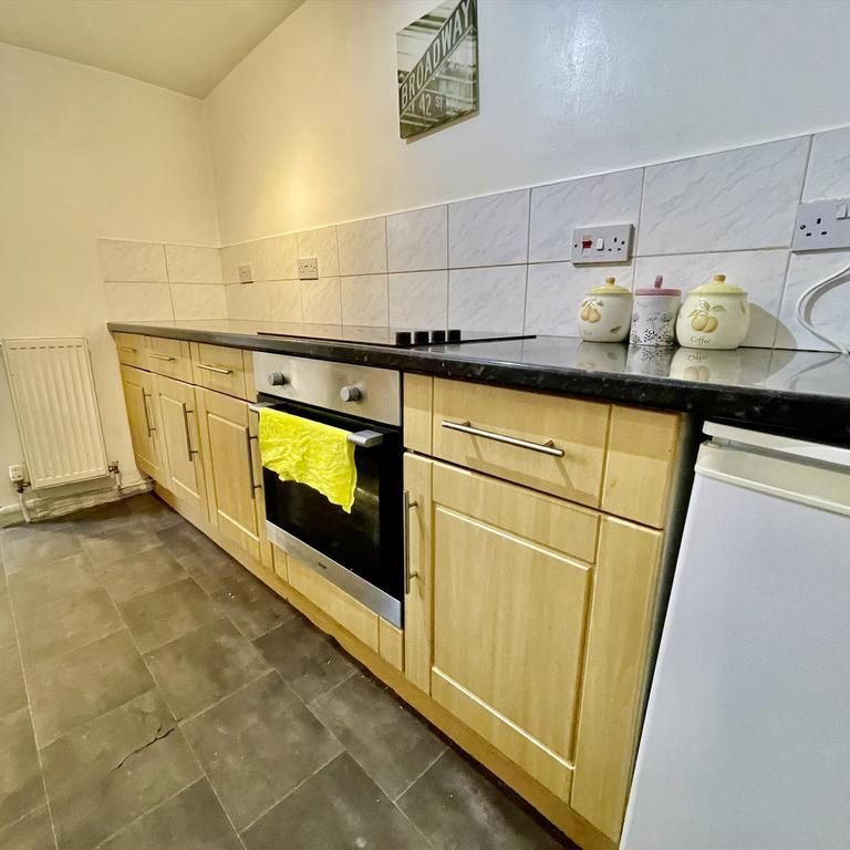 3 bedroom house to rent - Photo 1