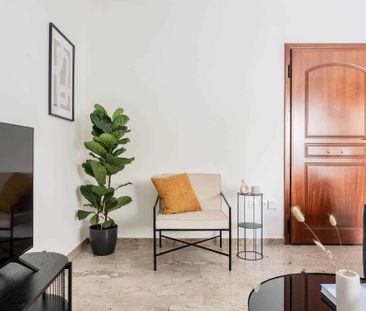 Faliro Sunlit 3BR Apartment - Photo 4