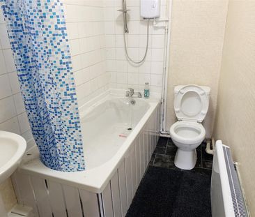 1 bed flat to rent Every Street, Nelson BB9 - Photo 4