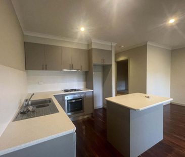 Spacious Ground-Floor Apartment in Prime Central Location - Photo 5