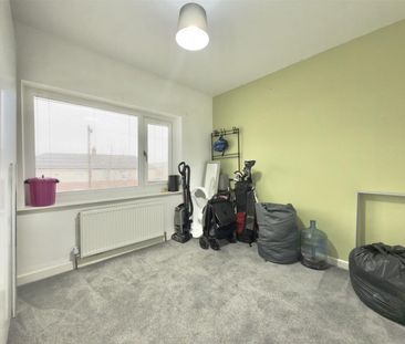 3 bedroom House To Let - Photo 5