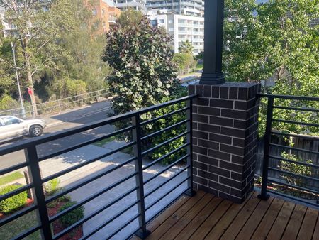 Holroyd - Photo 4
