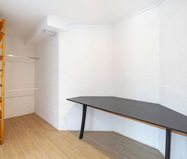 Beautifully Renovated, Spacious & Light-Filled One Bedroom Residenc... - Photo 6