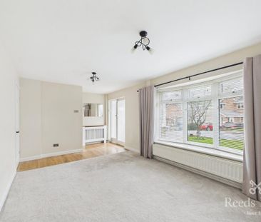 3 bedroom semi-detached house to rent - Photo 2