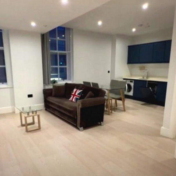 1 bedroom flat to rent - Photo 1