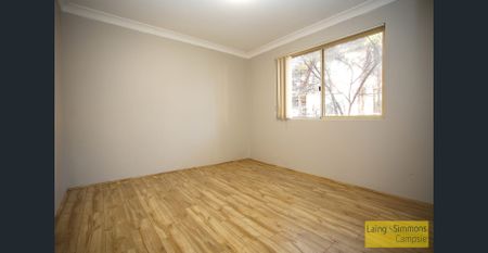 Large Unit With Lock Up Garage - Photo 3