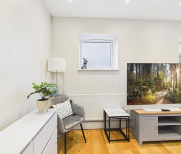 1 bedroom ground floor flat to rent - Photo 3