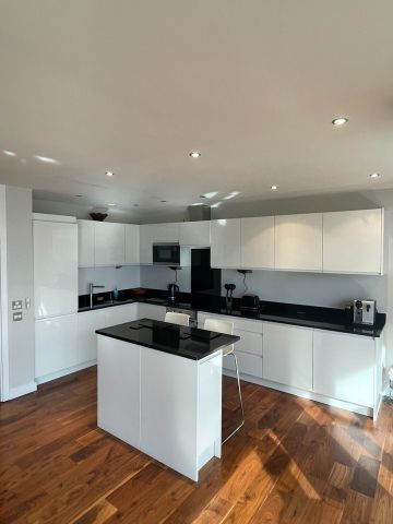 2 Bed Flat, The Edge, M3 - Photo 5