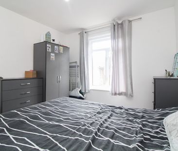 Shirley Road,Southampton - Photo 3