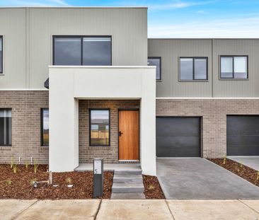 7 Bellini St, Deanside, Vic 3336 - Photo 6