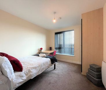 3 bed Apartment 52 Ecco - Photo 5