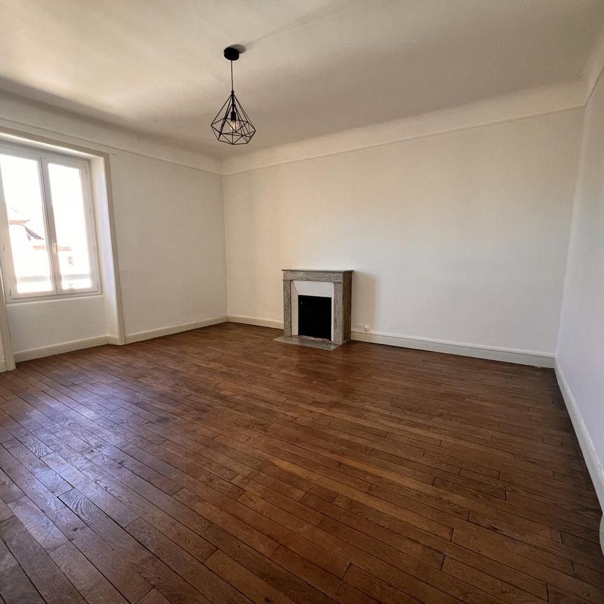 Location Appartement 3 pièces 87m² SOUILLAC 46200 - Photo 1