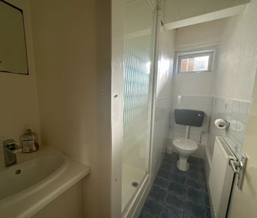 Room in a Shared House, Riffel Road, NW2 - Photo 6