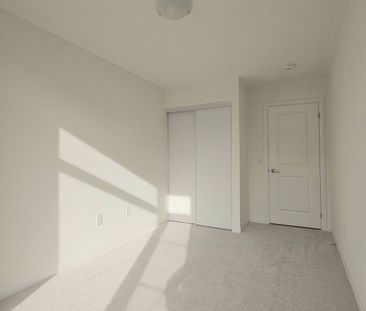 For Lease - 474 Provident Way Unit# 39, Hamilton, Ontario - Photo 2