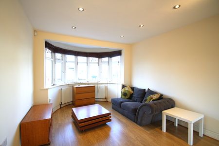 Minehead Road, Harrow - Photo 4