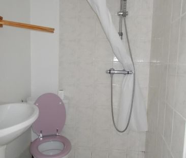 Location Appartement 1 pièce 13m² ST NAZAIRE 44600 - Photo 5