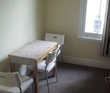 3 bedroom house to rent - Photo 4