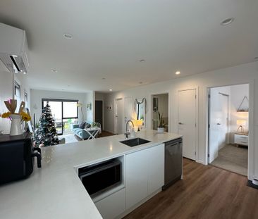 RARE IN RIVERHEAD - Photo 5