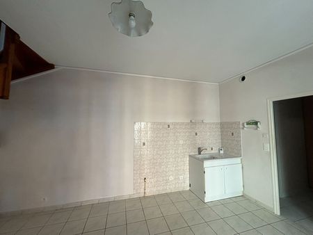 Location appartement 96.28 m², Saint dizier 52100Haute-Marne - Photo 2