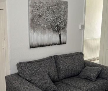 3 bedroom House To Let - Photo 3