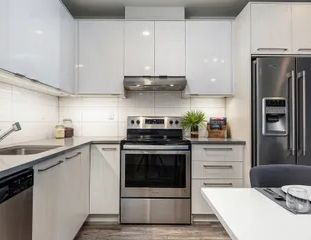 1 room apartment of 55m² in Brossard - Photo 1
