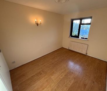 2 bedroom detached bungalow to rent - Photo 2