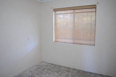 2/122a Russell Street, TOOWOOMBA CITY - Photo 2