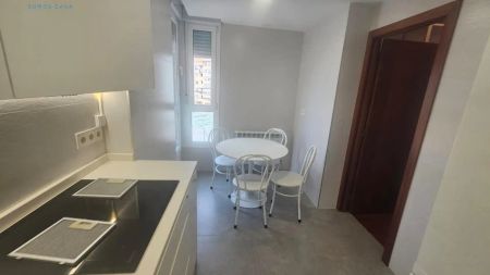 Piso de alquiler en San Agustín - Parque Europa - Photo 2