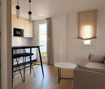 Alquiler de ático en Pasaje Noblejas - Photo 3