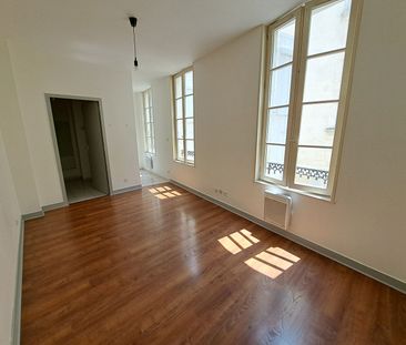 Location Appartement 1 pièce 20m² - Photo 4