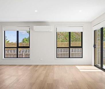 For Lease: New Unit in Summerhill - Photo 1