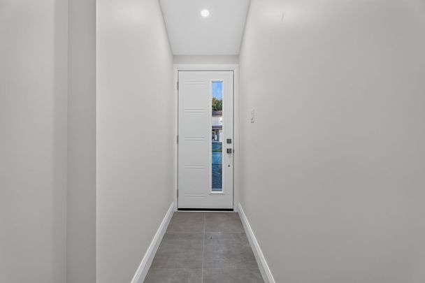 For Lease - 775 Kingfisher Crescent Unit# C, Orleans - Cumberland and Area, Ontario - Photo 1