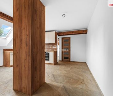 Pronájem bytu 3+kk 44 m2 - Fotografie 1