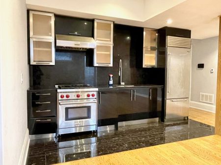 For Lease - 597 Montbeck Crescent Unit# Lower, Mississauga, Ontario - Photo 2