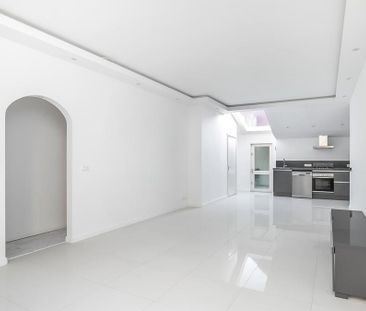 Huis te koop: Prins Hendrikstraat 69 3131 PL Vlaardingen - Foto 1