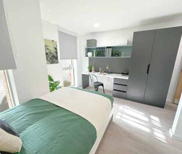 Premium Plus Ensuite - Photo 6