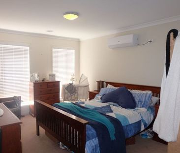 SPACIOUS FAMILY LIVING - Photo 3