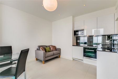 Redfield Lane, SW5, London - Photo 4