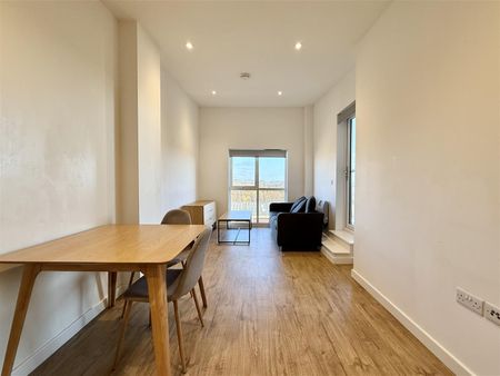 Lincoln House, Bolton - Photo 5