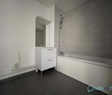 Location Appartement 4 pièces 78m² REIMS 51100 - Photo 6