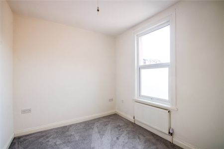 Clyde Terrace, - Photo 3