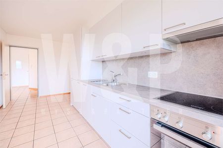 3.5 locali luminoso con terrazza e posteggio - fino a 3 mensilità grat - Photo 4