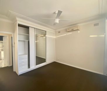 Home For Rent - Photo 4