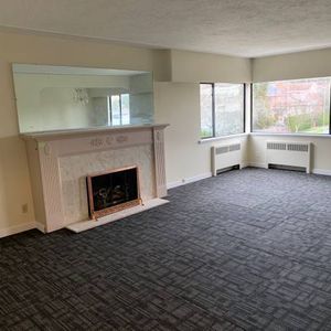 Available September 1st -Kerrisdale Large 3 Bed 2 Bath Unit - Photo 2