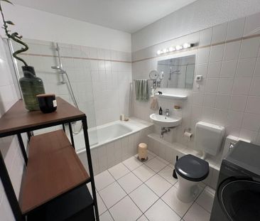 Zwischenmiete bis ende November. 58qm Wohnung in Friedrichshain - Photo 1